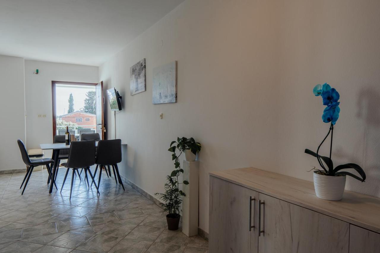 Apartmani Jaman Vrsi Zimmer foto